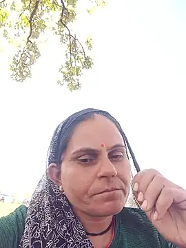 Snapshot of Hot_rachnasexy chatting on May 30, 5:14 am Hot rachnasexy online show from May 30, 5:14 am