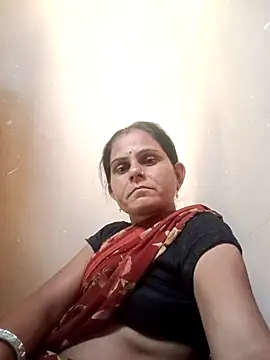 Snapshot of Hot_rachnasexy chatting on May 13, 2:18 am Hot rachnasexy online show from May 13, 2:18 am