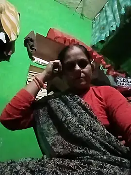 Snapshot of Hot_rachnasexy chatting on June 1, 5:51 am Hot rachnasexy online show from June 1, 5:51 am
