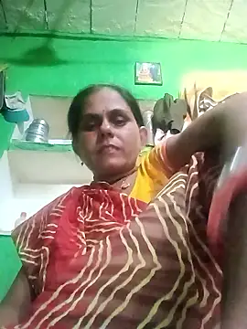 Snapshot of Hot_rachnasexy chatting on June 18, 10:31 am Hot rachnasexy online show from June 18, 10:31 am