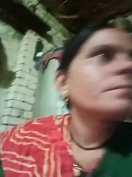 Snapshot of Hot_rachnasexy chatting on June 2, 1:49 am Hot rachnasexy online show from June 2, 1:49 am