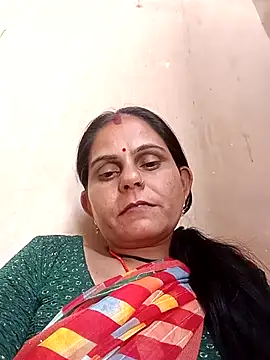 Snapshot of Hot_rachnasexy chatting on May 5, 4:59 am Hot rachnasexy online show from May 5, 4:59 am