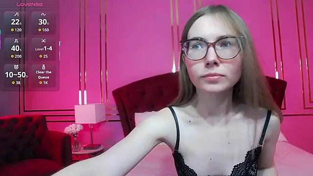 JessieJuss online show from March 29, 5:36 pm