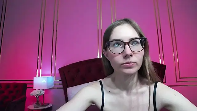 JessieJuss online show from April 16, 6:41 pm