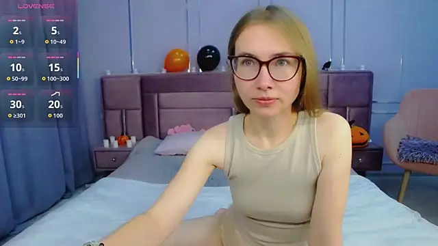 JessieJuss online show from October 29, 6:45 am