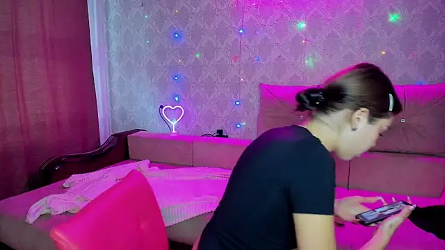 Kitty Mila online show from September 24, 9:05 am