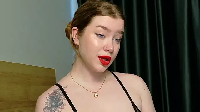 Snapshot of Rebecca_Lace chatting on October 3, 3:41 am Rebecca Lace online show from October 3, 3:41 am