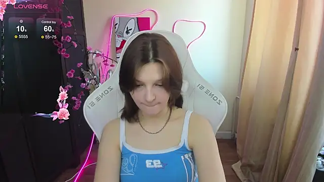 AudreyyKim online show from March 28, 8:15 am