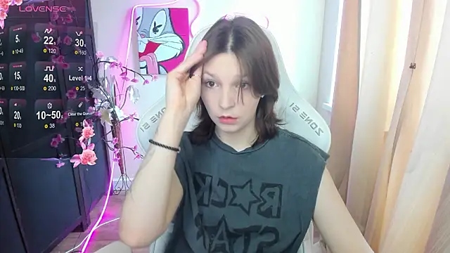 AudreyyKim online show from March 18, 8:06 am