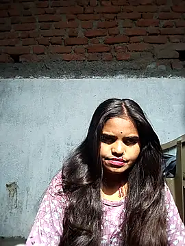 Snapshot of Bebo_Sweety143 chatting on January 8, 8:09 am Bebo Sweety143 online show from January 8, 8:09 am