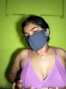 Snapshot of Bebo_Sweety143 chatting on September 25, 2:56 pm Bebo Sweety143 online show from September 25, 2:56 pm