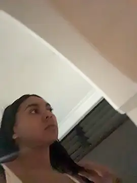 Snapshot of GiorgiaLuxee chatting on November 13, 11:08 pm GiorgiaLuxee online show from November 13, 11:08 pm