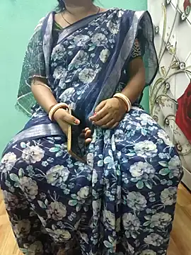 Snapshot of desi_boudi87 chatting on September 27, 12:33 pm desi boudi87 online show from September 27, 12:33 pm