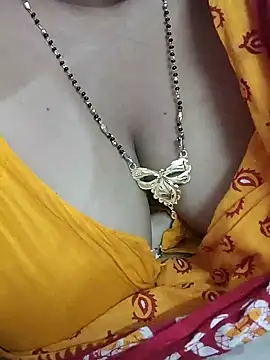 desi boudi87 online show from February 14, 5:18 am