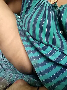 desi boudi87 online show from April 12, 5:44 am