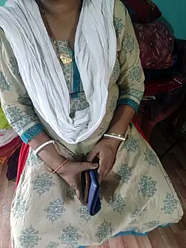 desi boudi87 online show from April 14, 9:14 am