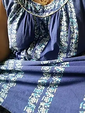desi boudi87 online show from April 23, 5:14 am