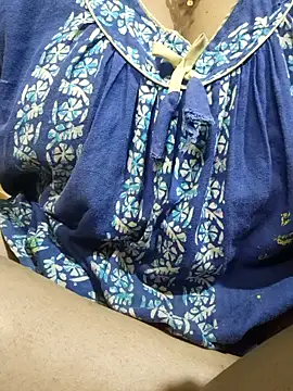 desi boudi87 online show from April 2, 5:30 pm