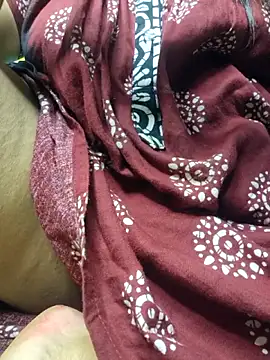 Snapshot of desi_boudi87 chatting on October 5, 6:09 pm desi boudi87 online show from October 5, 6:09 pm