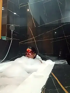 Snapshot of Seductive_Rani chatting on October 11, 6:20 pm Seductive Rani online show from October 11, 6:20 pm