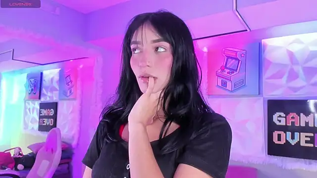 LindaWz  online show from January 10, 4:19 am