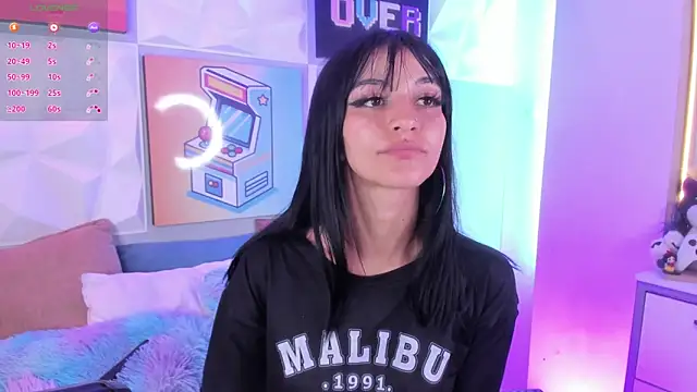 LindaWz  online show from December 17, 6:29 am