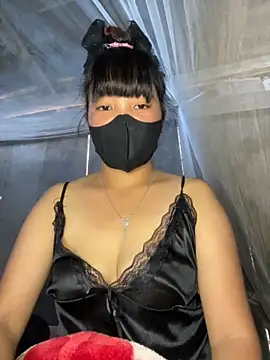 Snapshot of delwyn- chatting on November 8, 2:26 am delwyn- online show from November 8, 2:26 am