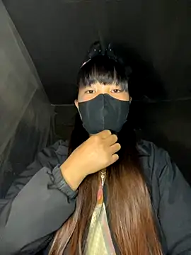 Snapshot of delwyn- chatting on November 26, 5:57 pm delwyn- online show from November 26, 5:57 pm