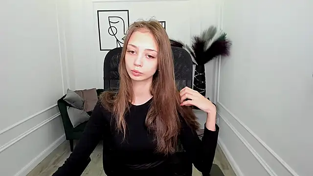 Snapshot of EmilyGraydis chatting on September 24, 5:14 am EmilyGraydis online show from September 24, 5:14 am