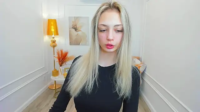 EmilyGraydis online show from March 29, 7:37 pm
