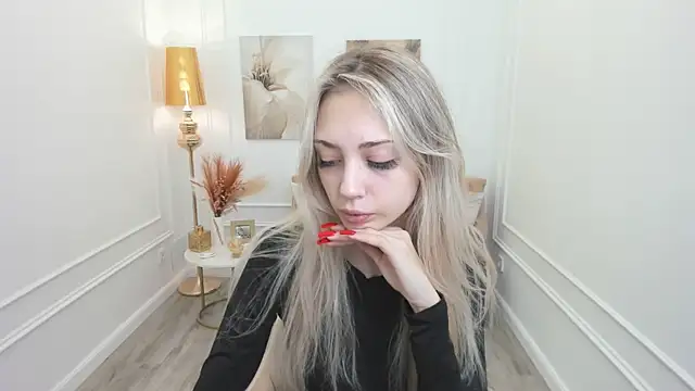 EmilyGraydis online show from March 20, 7:37 pm