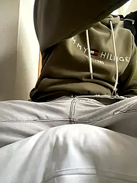 juju78jujuu online show from September 16, 4:52 pm