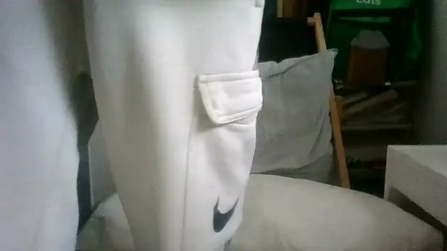 juju78jujuu online show from April 2, 7:37 am