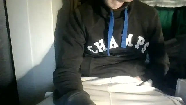 juju78jujuu online show from October 25, 6:30 pm