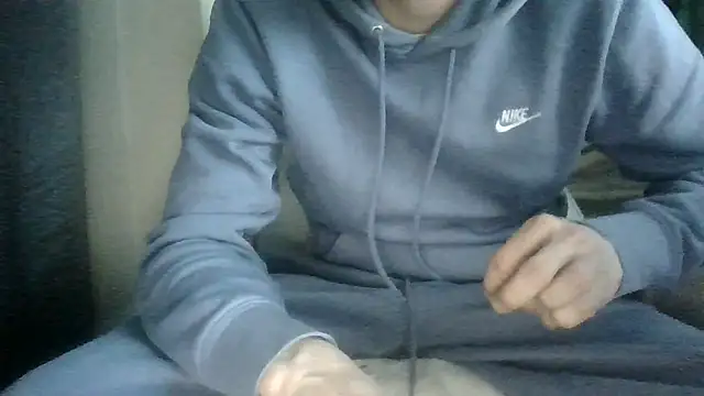 juju78jujuu online show from April 4, 6:14 pm