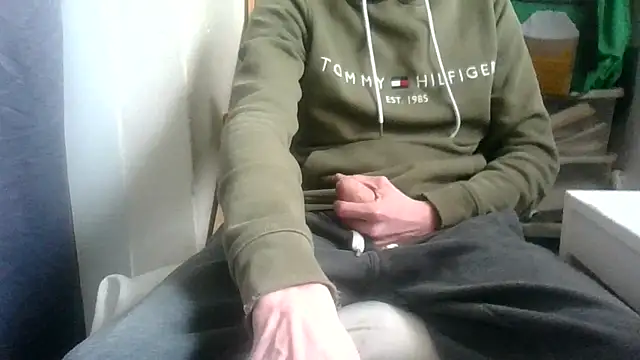 juju78jujuu online show from April 17, 7:33 am