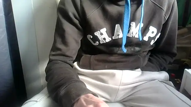 juju78jujuu online show from October 26, 7:42 am