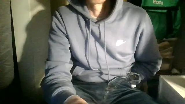 juju78jujuu online show from December 19, 5:04 pm