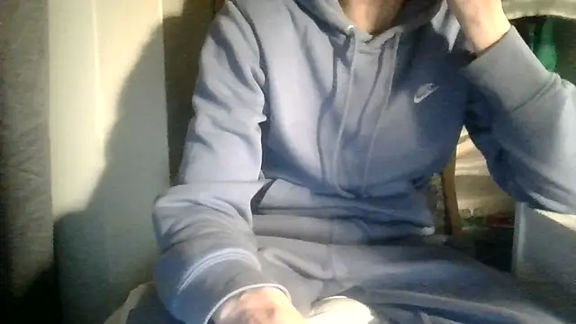 juju78jujuu online show from March 15, 7:32 pm