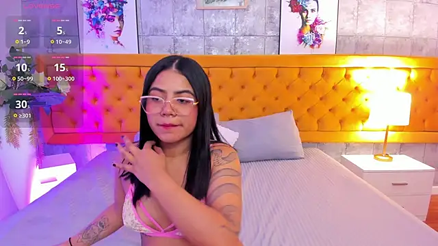 LiilithNova online show from February 11, 4:23 am