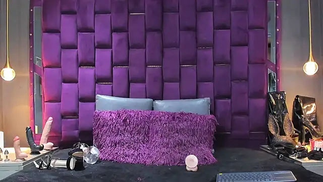 MilaRiva online show from October 5, 11:34 am