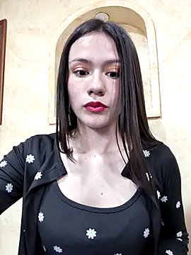 CHARLOTTE  05 online show from September 23, 3:52 pm