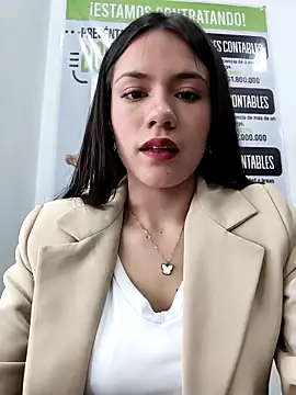 CHARLOTTE  05 online show from December 5, 12:15 pm