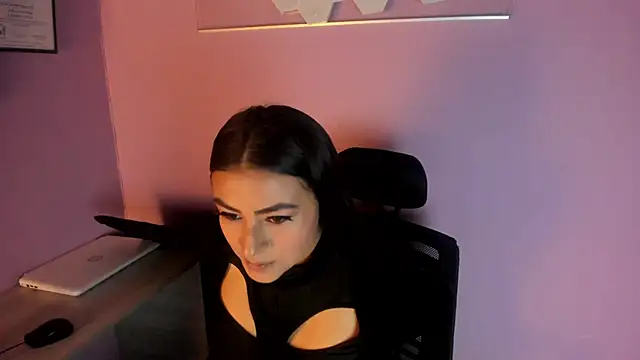 Zairaa Fox online show from November 28, 7:14 pm