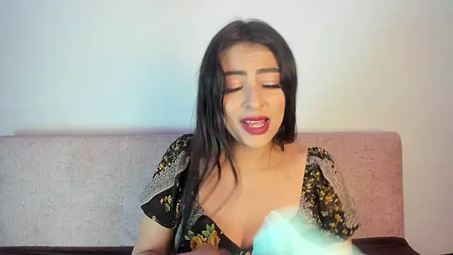 Zairaa Fox online show from November 18, 7:28 pm