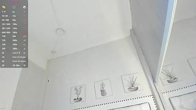 Snapshot of nahomi_lil chatting on September 18, 12:41 pm nahomi lil online show from September 18, 12:41 pm
