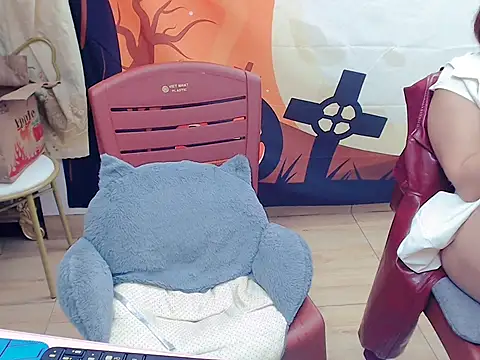 Funnygirl 9x online show from November 5, 2:03 am