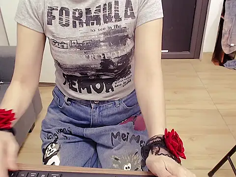 Funnygirl 9x online show from March 20, 2:45 am