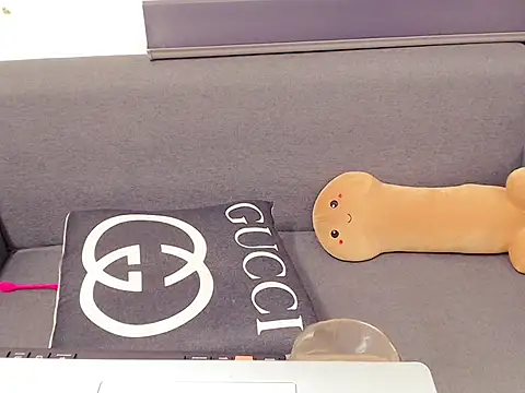 Funnygirl 9x online show from March 6, 2:06 am