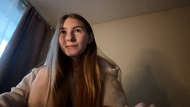 Nymera flare online show from November 27, 6:25 am